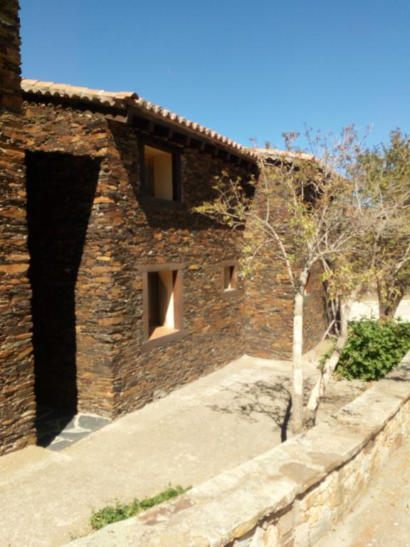 El Egio Guest House Cervera de Buitrago Eksteriør bilde