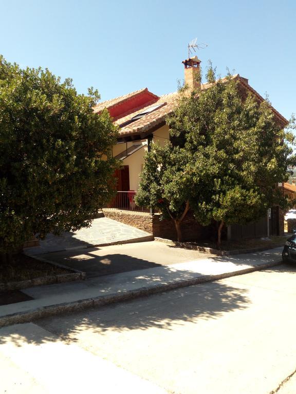 El Egio Guest House Cervera de Buitrago Eksteriør bilde