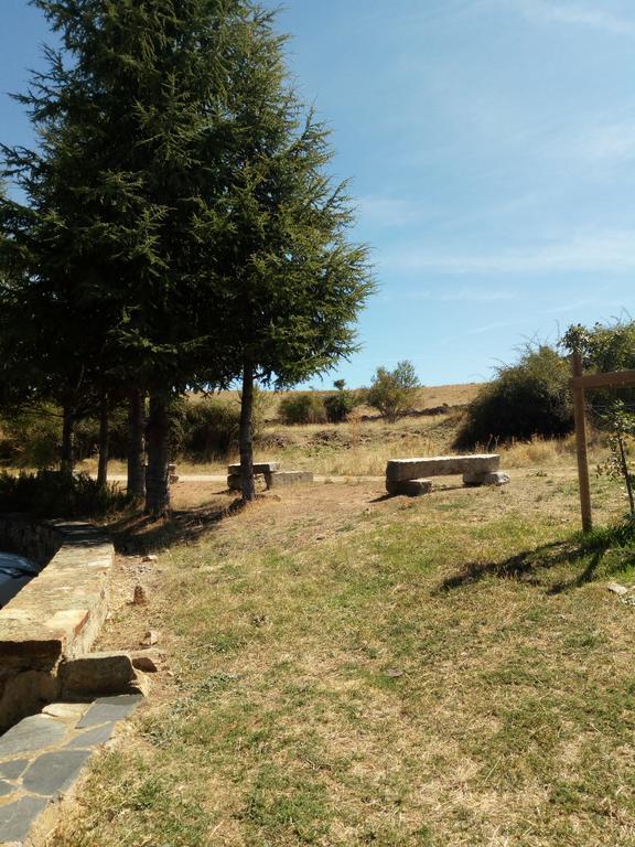 El Egio Guest House Cervera de Buitrago Eksteriør bilde