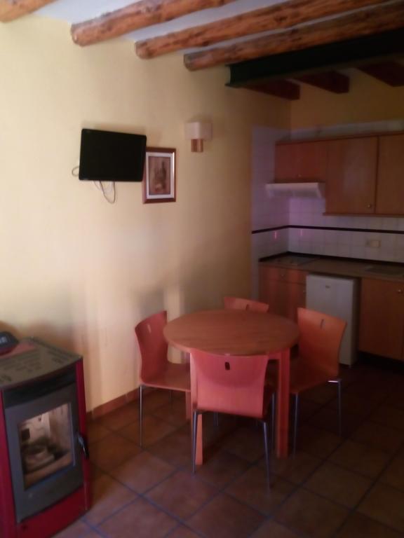 El Egio Guest House Cervera de Buitrago Eksteriør bilde