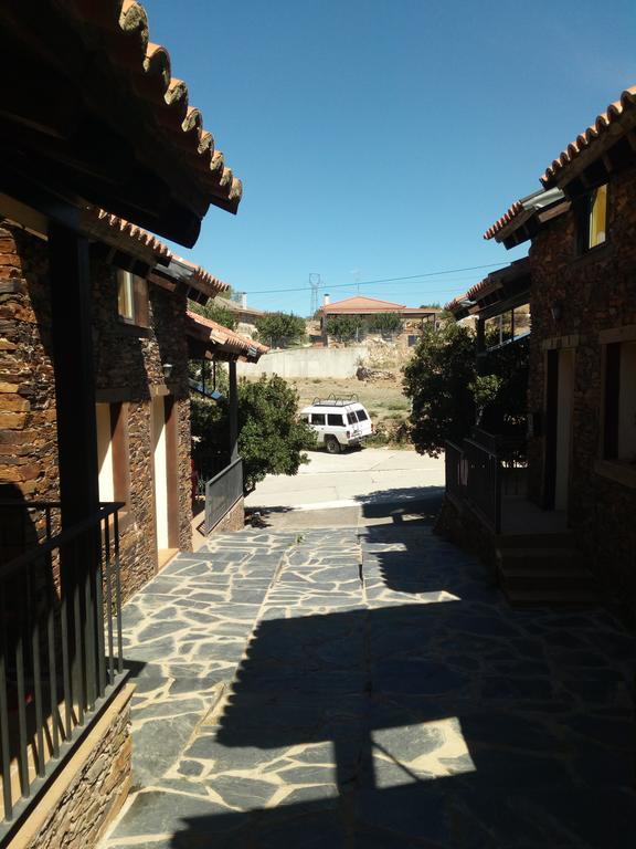 El Egio Guest House Cervera de Buitrago Eksteriør bilde